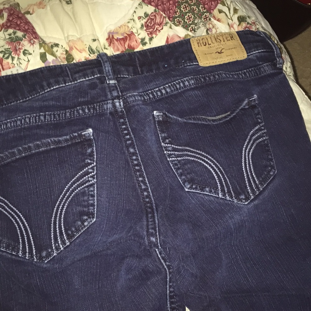 Hollister jeans - Picture 2 of 3